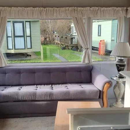 Lovely 3-Bed Caravan In Foel Welshpool Exterior photo