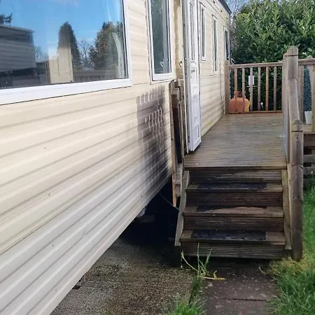 Lovely 3-Bed Caravan In Foel Welshpool Exterior photo